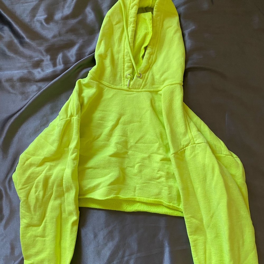 Fruit of the Loom Medium cropped neon yellow hoodie